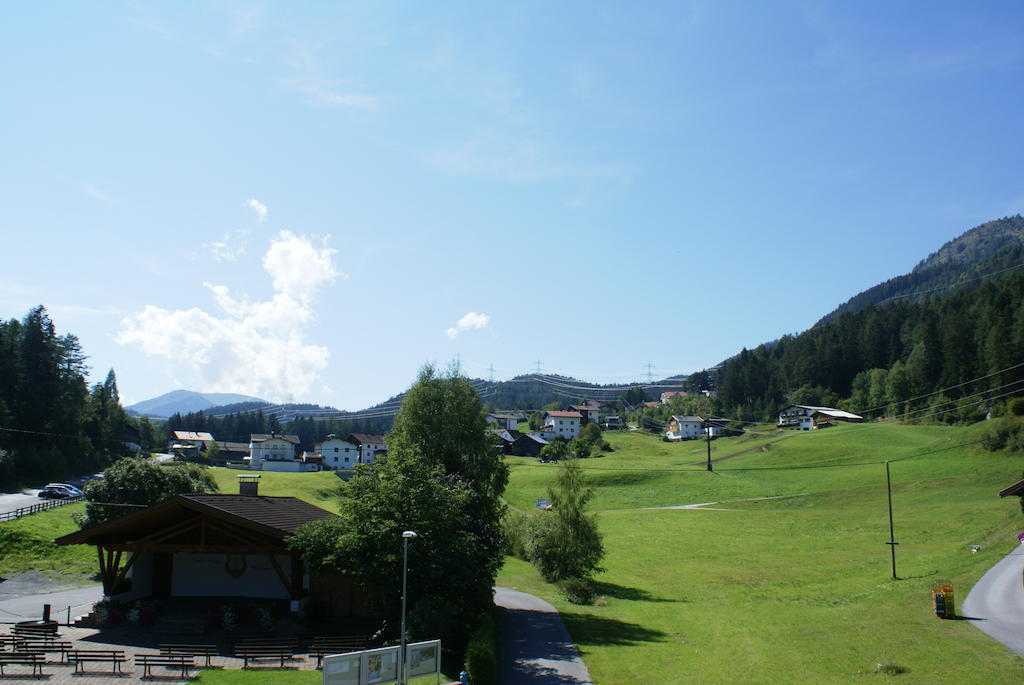 Gasthof Hirschen Wenns Exterior photo